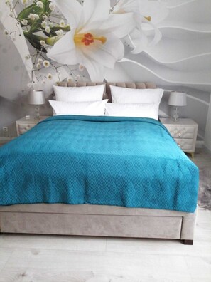 1 bedroom, iron/ironing board, free WiFi, bed sheets