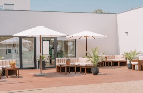 BFRESH Hotel - Padel, Pool & Fitness - Adults Only