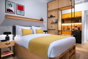 Habitació doble prèmium, balcó, vistes al jardí | Roba de llit d'alta qualitat i matalassos de la marca Select Comfort 