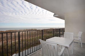 Balcony-View - Cute, cozy one bedroom, one bath condo with an oceanfront balcony, so come and enjoy beautiful ocean views! (Ocean City)