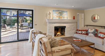 Pacific Retreat: Beautiful 3 Bedroom 2 Bonus Rooms/Generator/Hot Tub