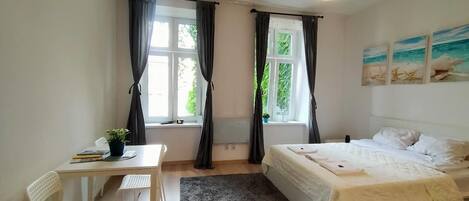 1 bedroom, iron/ironing board, free WiFi, bed sheets