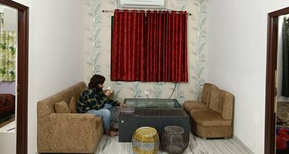 3 Bedroom Condo near Fatehsagar Lake