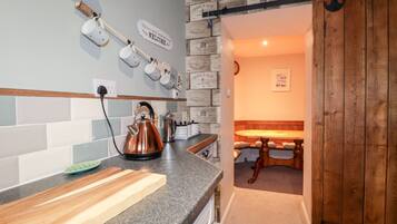 Cottage | Interior