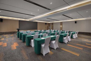 Meeting facility - Ramada by Wyndham Guilin Yangshuo Resort (Guilin)