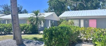 Newly Renovated Charlotte Harbor - Sunset Inn #4