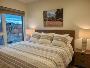 2 Schlafzimmer, Bügeleisen/Bügelbrett, WLAN, Bettwäsche