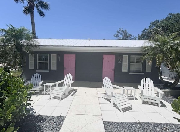 Terrace/patio - Newly Renovated Charlotte Harbor - Sunset Inn #5 (Port Charlotte)