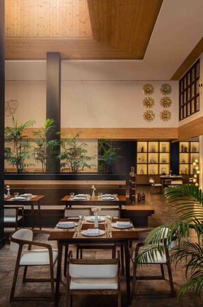 Frühstück, Mittagessen und Abendessen