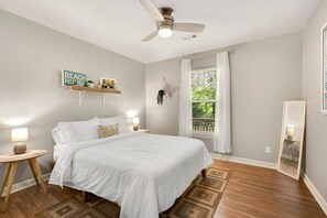 6 chambres, fer et planche à repasser, Wi-Fi, literie fournie