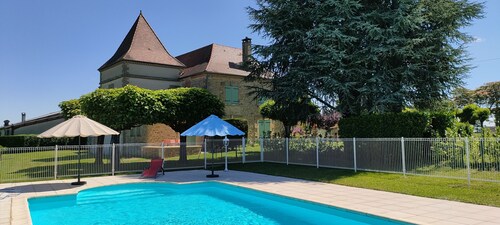 Villa Sarladaise la Salamandre with private pool