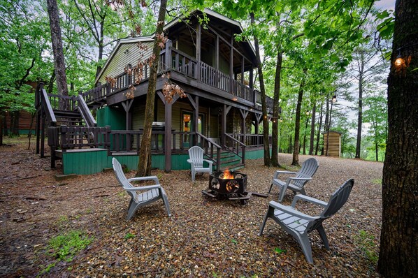 Terrace/patio - The Dancing Deer Lodge (McCurtain County)