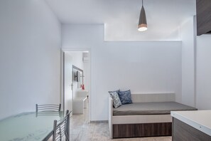 Interior - Mythos apartment 2,near beach & tavern,South Crete (Damnoni)