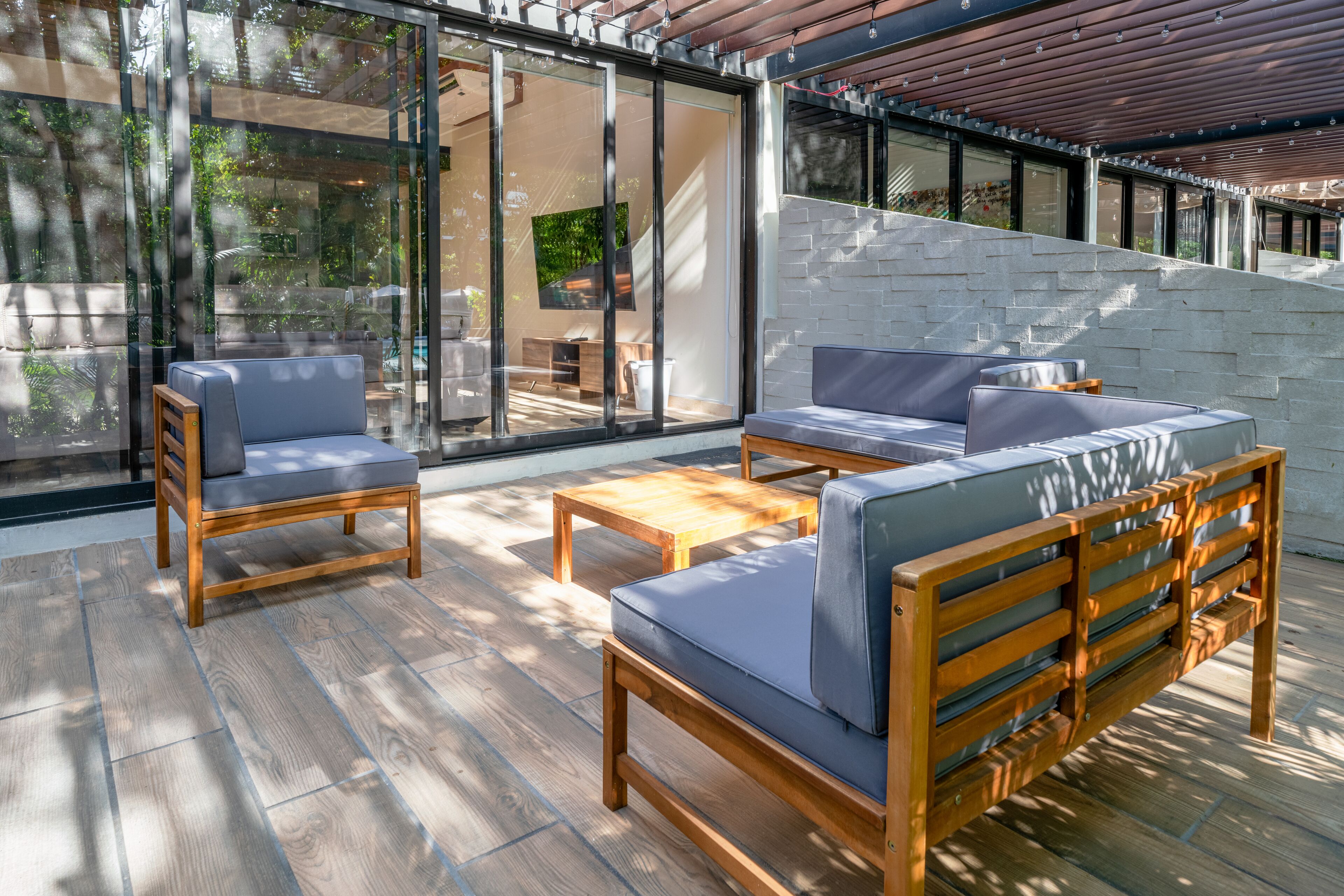 Luxury Condo | Terrace/patio