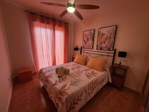 2 sovrum, strykjärn/strykbräda, resesäng och gratis wi-fi