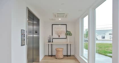 Harbourtown Suites