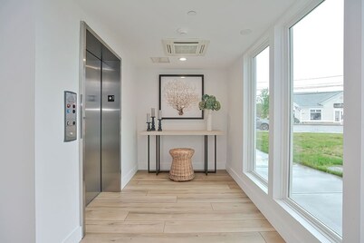 Harbourtown Suites 