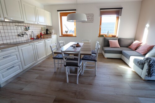 Old Village House - Holiday Nest