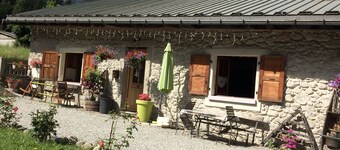 Studio 23m2 Garden level 2 km from downtown