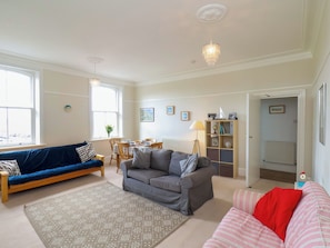 Cottage | Interior