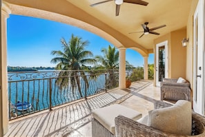 Terrace/patio - Large Mediterranean Oasis - Water Views & Pool, KING BEDS (Indian Rocks Beach)
