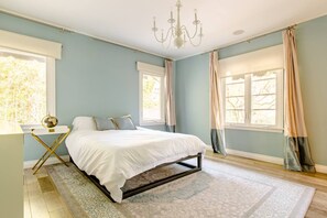 4 bedrooms, free WiFi, bed sheets