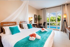 1 bedroom, desk, iron/ironing board, travel cot - EAST KEYS Suite 129 Idyllic: private pool, sea view, beach (LE FRANCOIS)