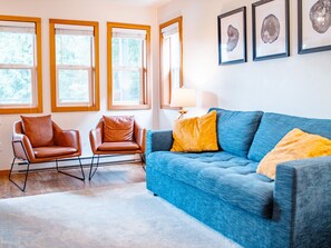 Smart TV - Kingfisher | Waterfront Cabin with Inlet + Mountain Views (Ucluelet)