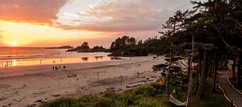 New Listing | Newly Renovated Suite on Ocean Inlet | Kingfisher