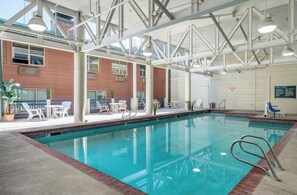 A heated pool - Park City Condo a cross from Ski Resort (Park City)