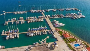 Marina - Apartment in Seget Vranjica with Seaview, Terrace, Air condition, WIFI (5052-5) (Seget Vranjica)