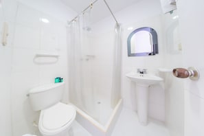 Chambre Double | Salle de bain