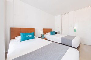Twin Room | Hypo-allergenic bedding, minibar, free WiFi, bed sheets - Ayenda Ambeima (Ibagué)