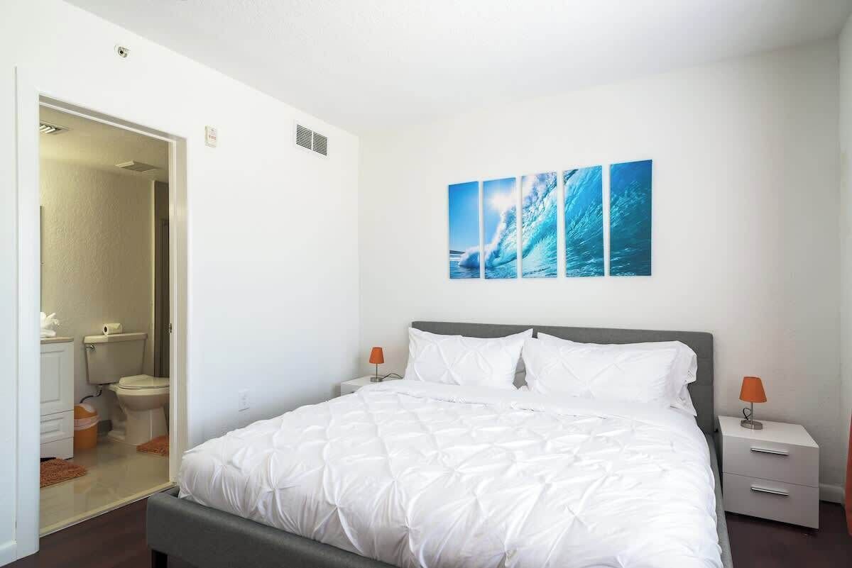 1 chambre, fer et planche à repasser, Wi-Fi gratuit, draps fournis