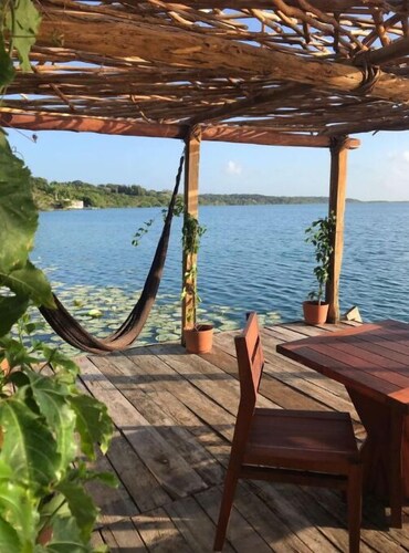 Suite Kuuts Ja con vista a la laguna..