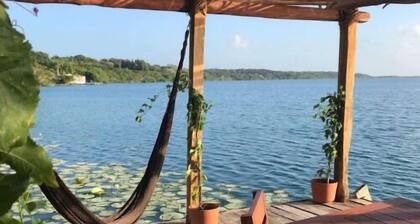 Suite Kuuts Ja con vista a la laguna..