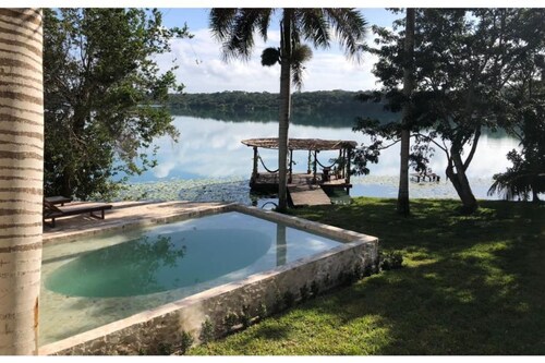 Suite Kuuts Ja con vista a la laguna..