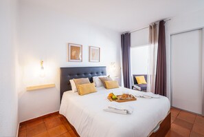 Iron/ironing board, free WiFi