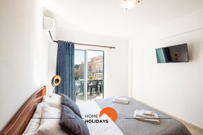 1 bedroom, iron/ironing board, free WiFi