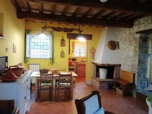 Interior - Property overlooking the medieval village of Penna in Teverina and Tiber valley (Penna In Teverina)