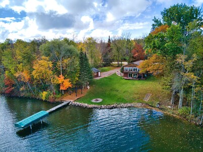 Beautiful Cabin on Peaceful Swan Lake!