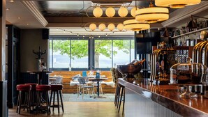 Restaurant - Oyster House (Swansea)