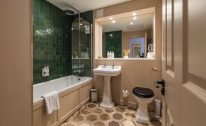 環保梳洗用品、風筒、提供毛巾