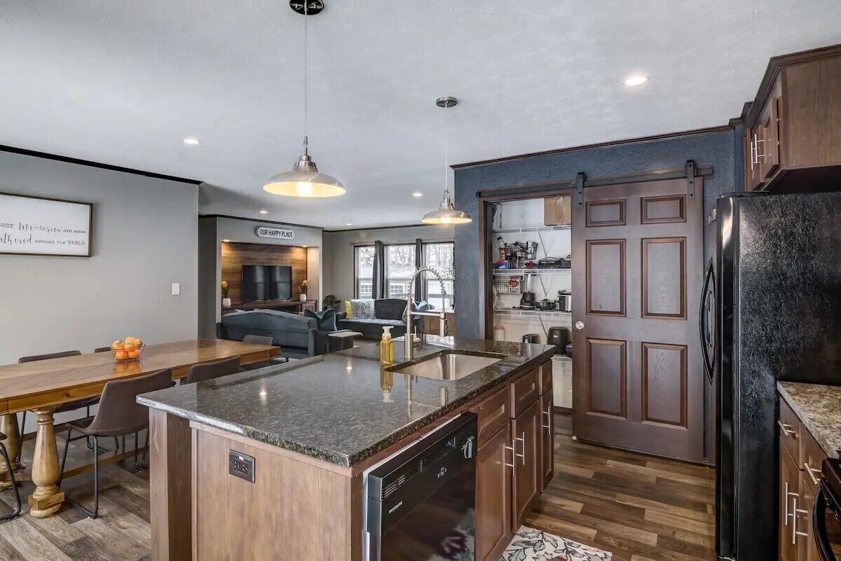 Refrigerador y parrilla de estufa 