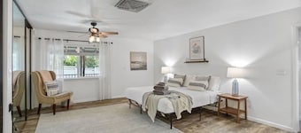 Lily`s River Retreat | A Waterfront Escape