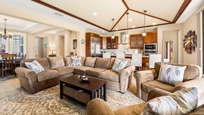 TV, books - 🏖️Golf Course Home w/ A/C + Walk to Pickleball | Holua Kai 6 (Kailua Kona)