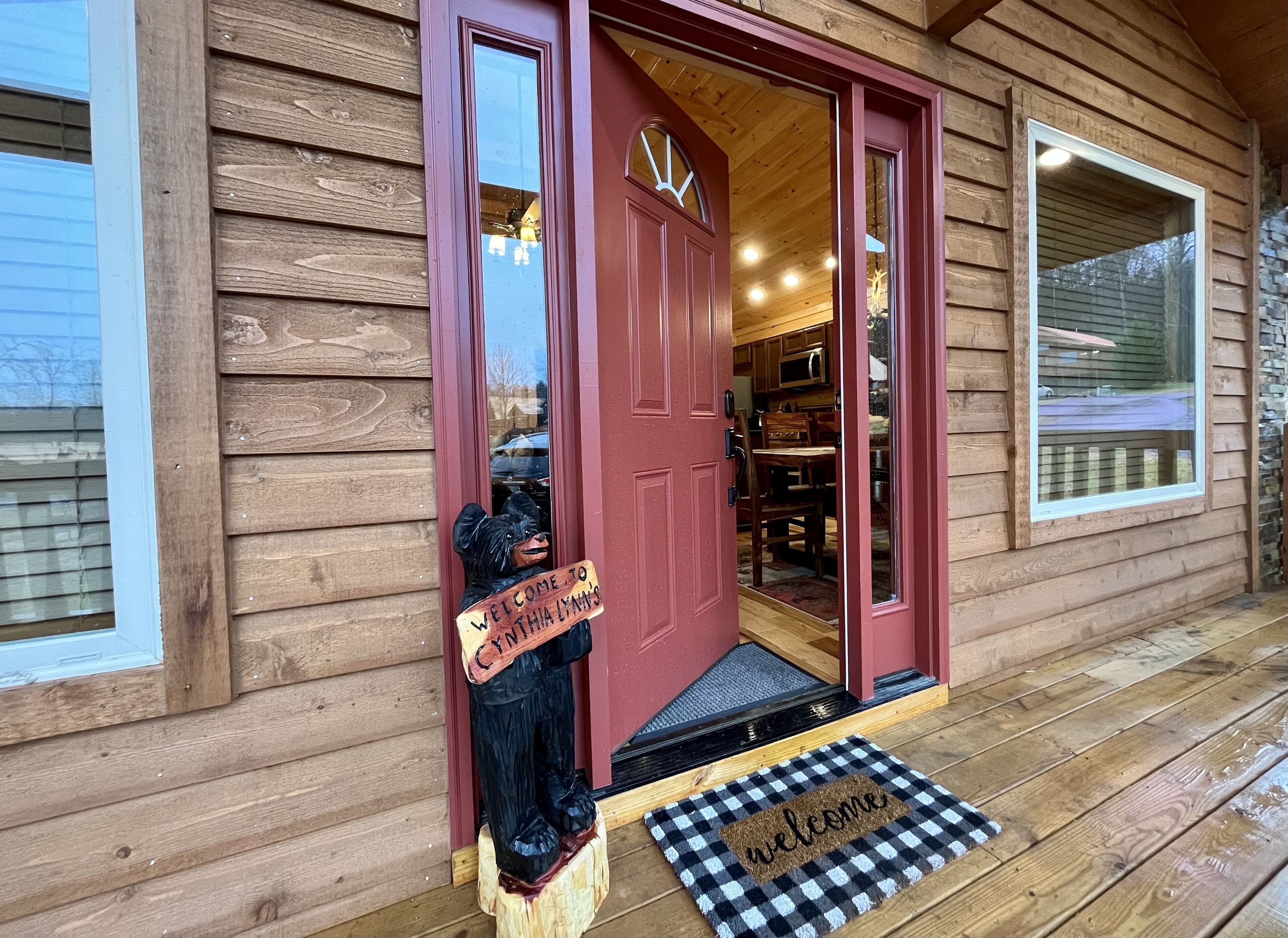 ✨New Cabin✨Hot Tub, Pool, Quick Access to Hiking Trails, Ramsey Cascades!