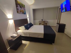 1 غرفة نوم ومكتب وواي فاي مجانًا وملاءات أسرّة