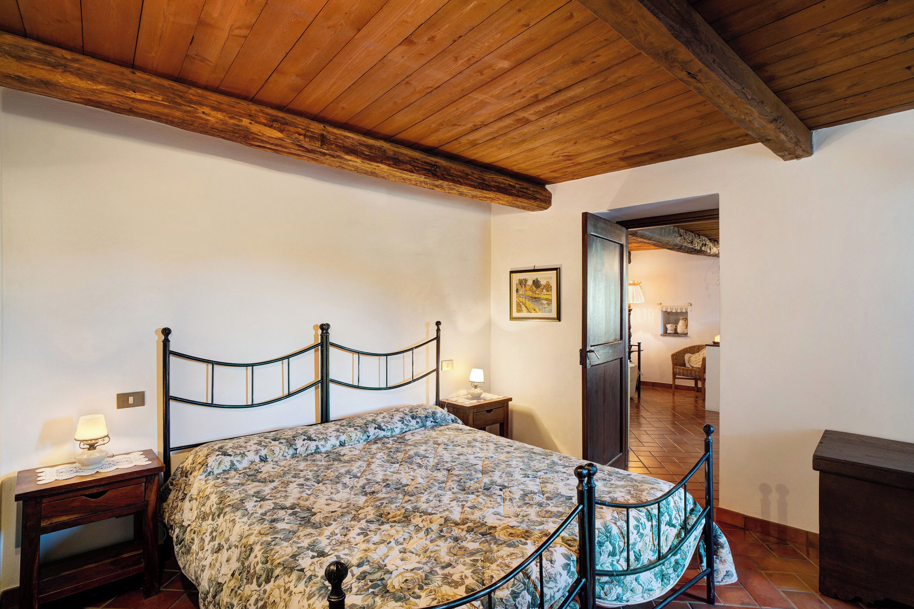 1 chambre, fer et planche à repasser, Wi-Fi gratuit, draps fournis