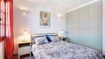 1 chambre, Wi-Fi gratuit, draps fournis